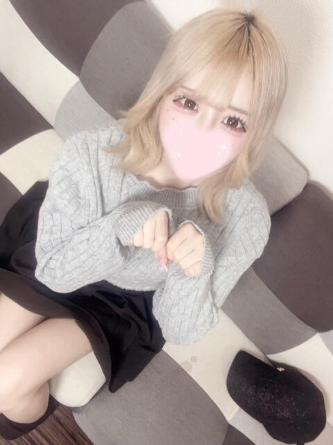 れの★18歳・未経験 Linda＆Linda(リンダリンダ)（デリヘル）