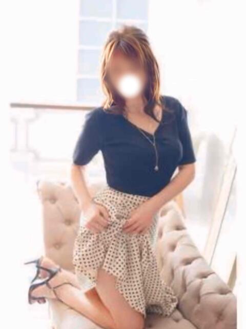 みお 艶美の人妻小田原店～濃厚オプション無双～（人妻デリヘル）