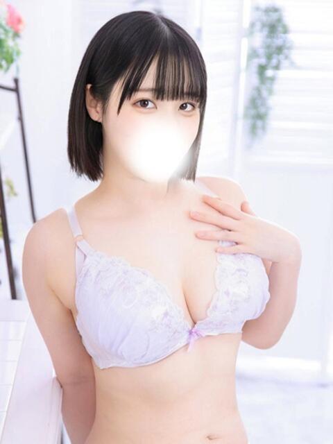 菊地ひなこ 池袋㊙エステ～フル勃起～（派遣型エステ）