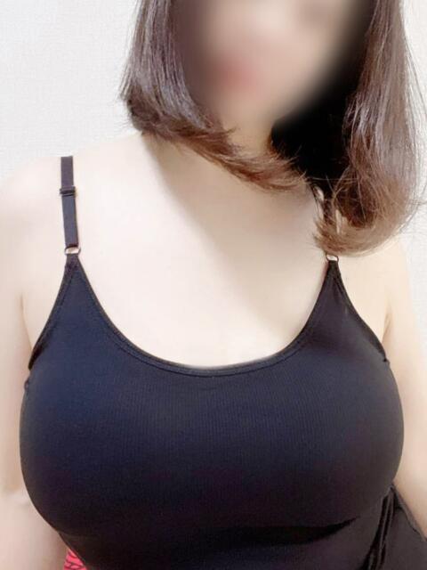 かなえ 蒲田ちゃんこ（ぽちゃ・巨乳専門デリヘル）
