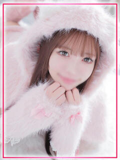 すずか◇長身モデル系巨乳美女◇ H-ash（アッシュ）（新宿・歌舞伎町/デリヘル）