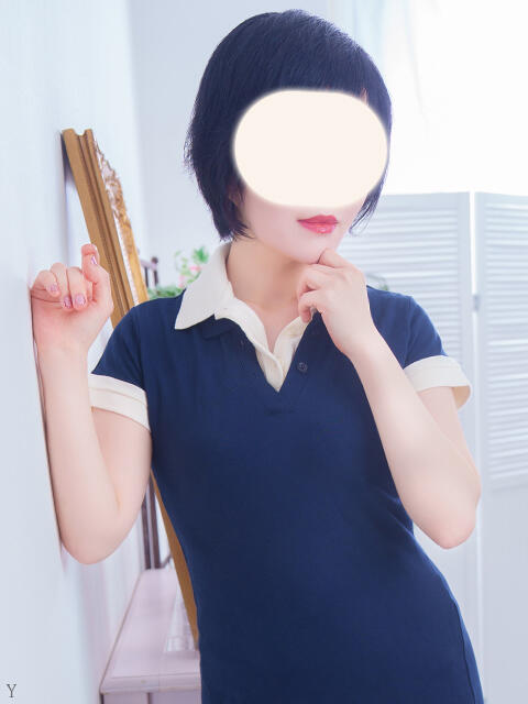 桐山すずか 三丁目の奥様（東京ハレ系）（人妻系ファッションヘルス）
