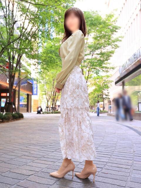 麗楽 東京人妻フォーシーズンズ（人妻・熟女待ち合わせデリヘル）