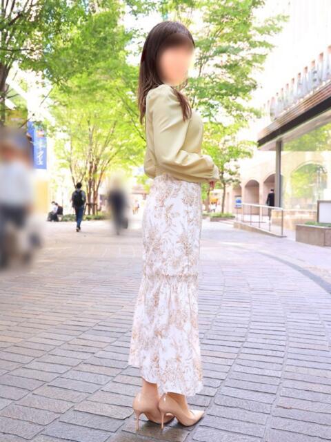 麗楽 東京人妻フォーシーズンズ(人妻・熟女待ち合わせデリヘル)