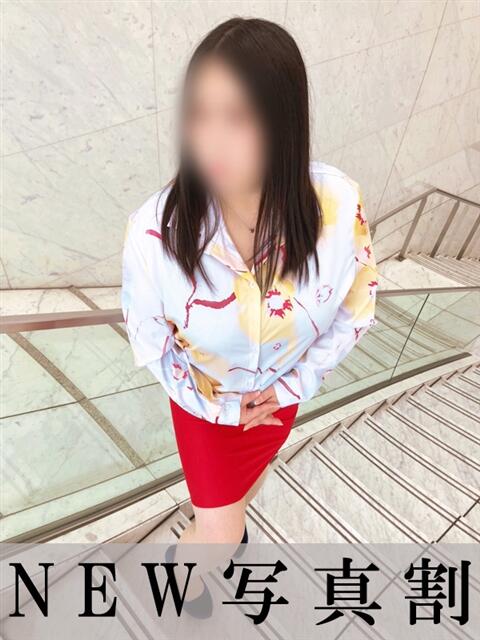 佐倉 渚 昼妻夜 滋賀店（駅待ち合わせ人妻デリヘル）