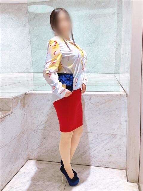 佐倉 渚 昼妻夜 滋賀店（駅待ち合わせ人妻デリヘル）