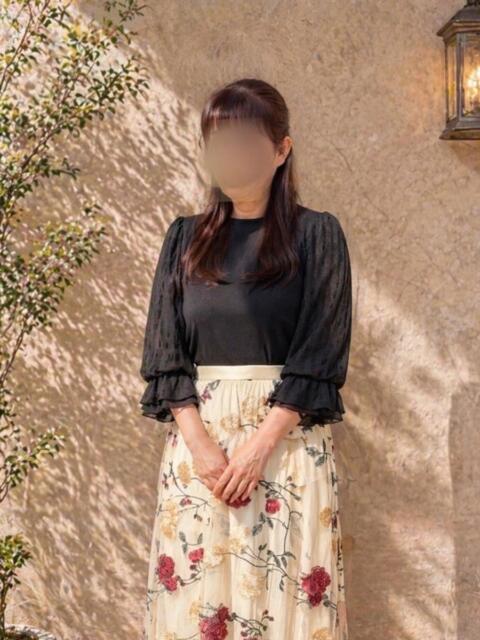 立花　まり 五十路セレブ（熟女デリヘル）