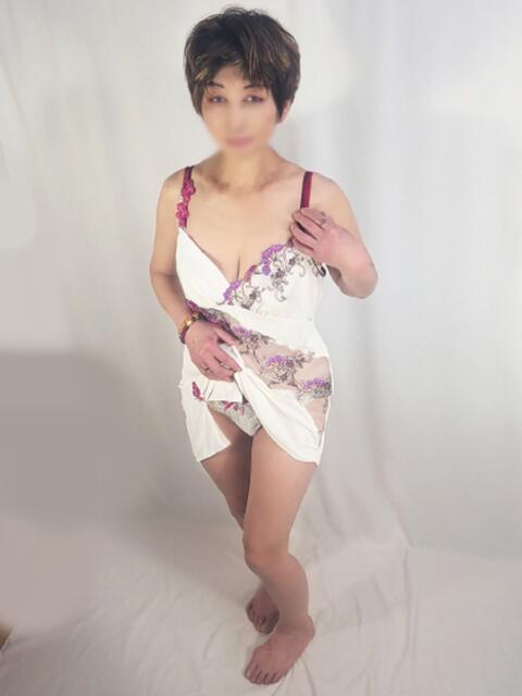 中川 熟女デリヘル倶楽部（熟女デリヘル）