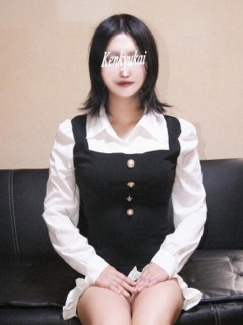 しずね 吉祥寺人妻研究会（人妻系デリヘル）