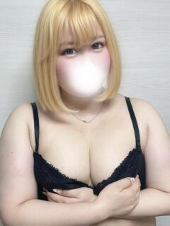 えみり ぽっちゃり巨乳素人専門店ぷにめろ池袋店（池袋/デリヘル）