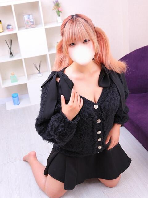 ももねスレンダー爆乳業界未経験 ぴゅあぱい松戸♡ぽちゃかわ巨乳専門（ぽっちゃりデリヘル）
