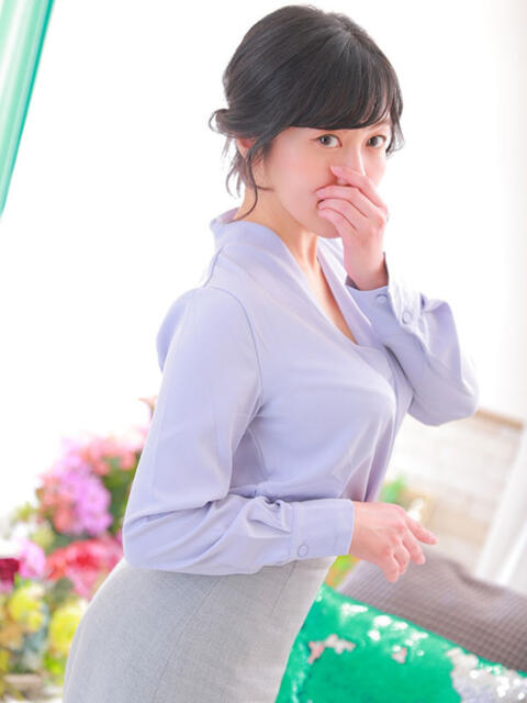 いぶき 新橋・汐留人妻ヒットパレード（シンデレラグループ）（若妻デリヘル）