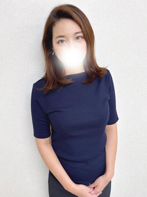 まや 新橋・汐留人妻ヒットパレード（シンデレラグループ）（若妻デリヘル）