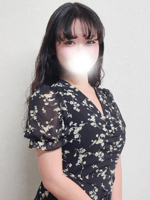 りせ 新橋・汐留人妻ヒットパレード（シンデレラグループ）（若妻デリヘル）