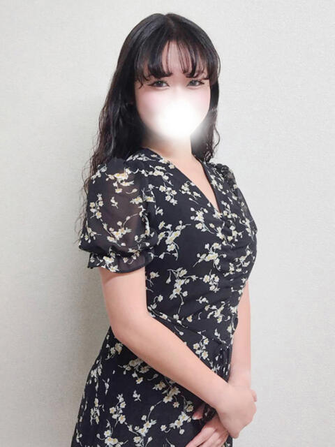 りせ 新橋・汐留人妻ヒットパレード（シンデレラグループ）（若妻デリヘル）