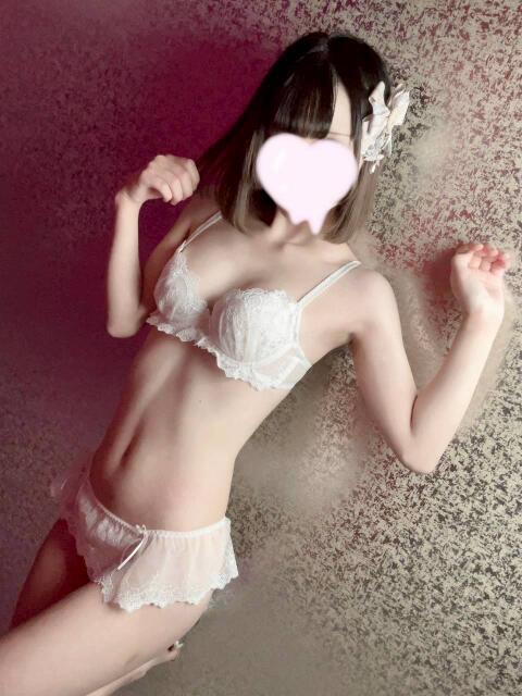 ふゆ 横浜あおはる学園（派遣型オナクラ（手コキ））