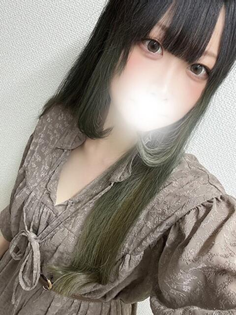 あいな. 秘密倶楽部 凛 船橋本店（お姉さん・人妻デリへル）