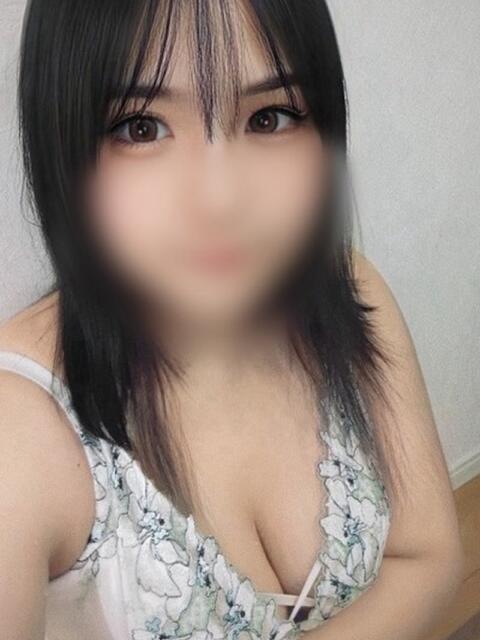 体験入店ほのか 艶妻（若妻ホテヘル）