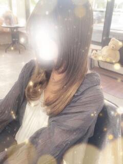 まい☆業界未経験美麗ロリ姫 かりゆしOLの秘密【20代沖縄美女多数在籍-デリヘル×ヌードエステ】（辻/デリヘル）