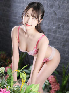 新人・かれん