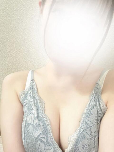 『　心桜・こころ　』♡　E Fancy～ファンシー～（【非風俗】メンズエステ）