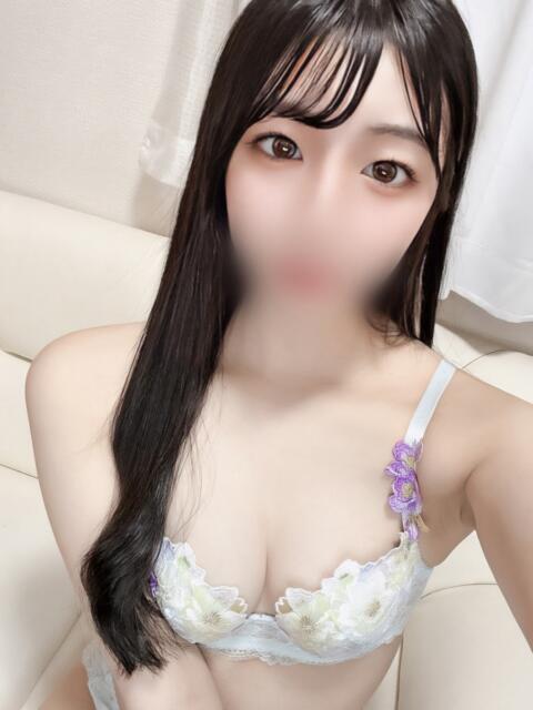 にな OL倶楽部(デリヘル)