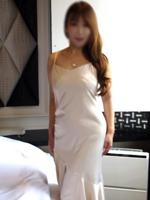 河野礼子 Ebisu 派遣Wife 浮世（デリヘル）