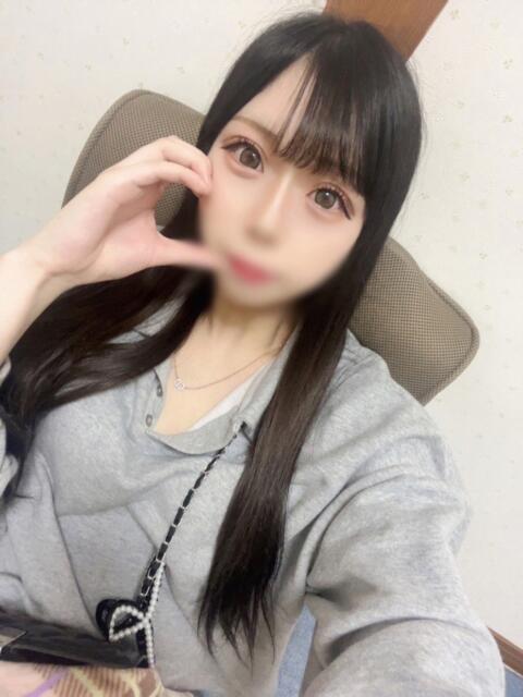 ゆりな OL倶楽部（デリヘル）