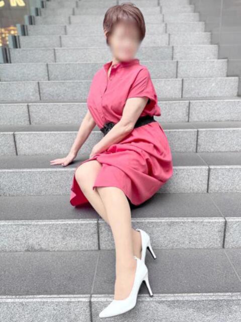 けいな 渋谷おかあさん（熟女デリヘル）