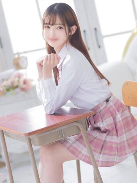 小森りな 池袋パラダイス（ホテヘル＆デリヘル）