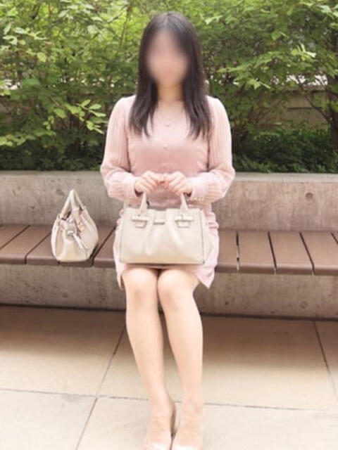 かな 出会い系人妻ネットワーク 新宿〜池袋編(待合せ型人妻系デリヘル)