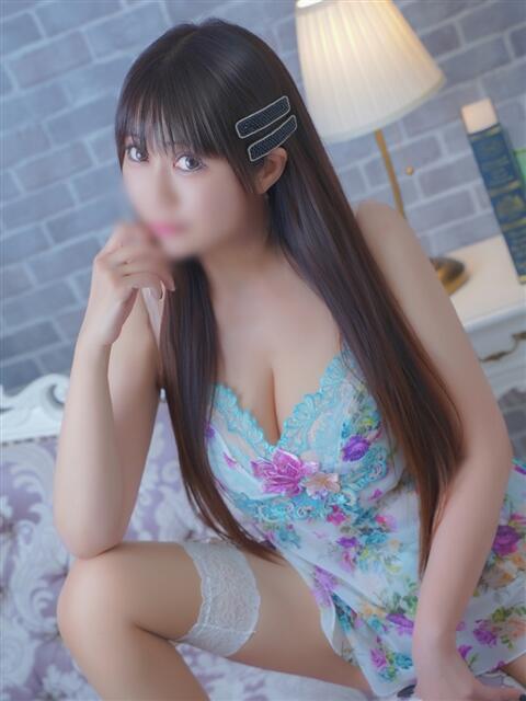 さつき 沼津人妻花壇（待ち合わせ型人妻デリへル）