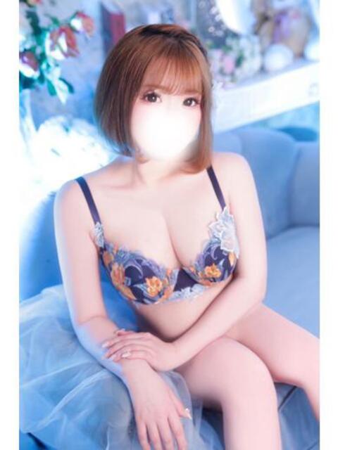 りさ『プレミアキャスト』 CANDY（ソープランド）