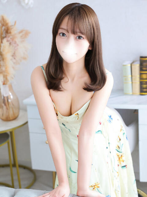 ひとみ★超敏感体質の博多美人★ Bell～S級美女お姉様・人妻デリヘル～（デリヘル）