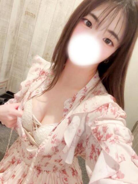 ゆら CHARMANT（シャルマン）（デリヘル）