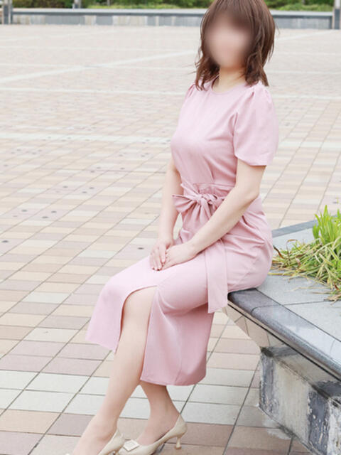 かなを 奥鉄オクテツ兵庫（人妻デリヘル）