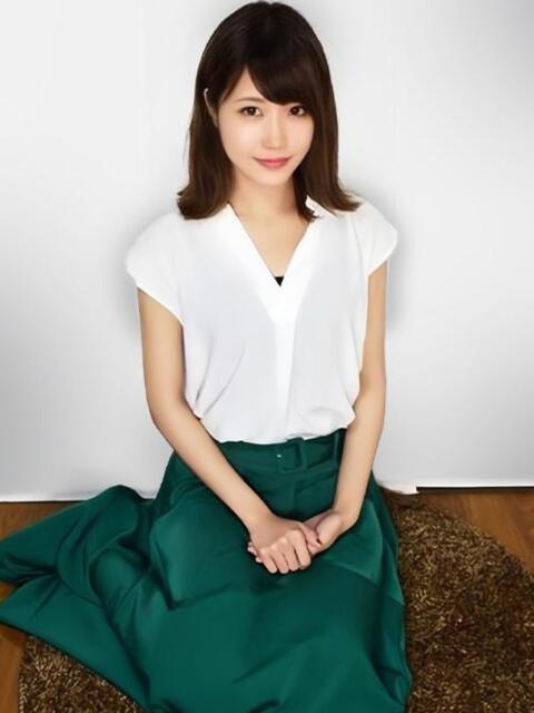 さつき♪エッチに興味津々 女子大生専門店白百合（デリヘル）