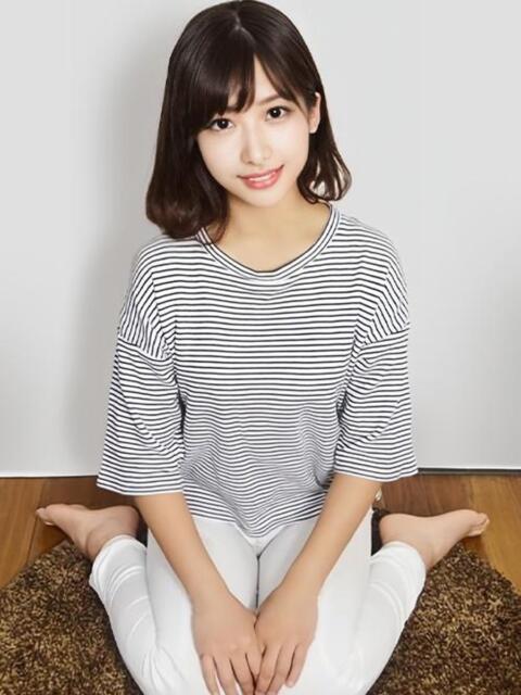 あずさ♪極少の男性未経験 女子大生専門店白百合（デリヘル）