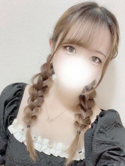 低身長ロリ系美少女のぞみちゃん ロイヤル　アテンダー（デリヘル）