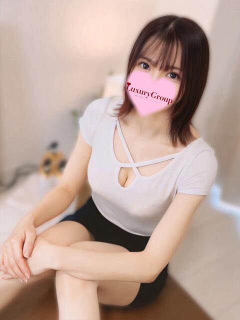 もも 上野ラグジュアリー（【非風俗】メンズエステ）