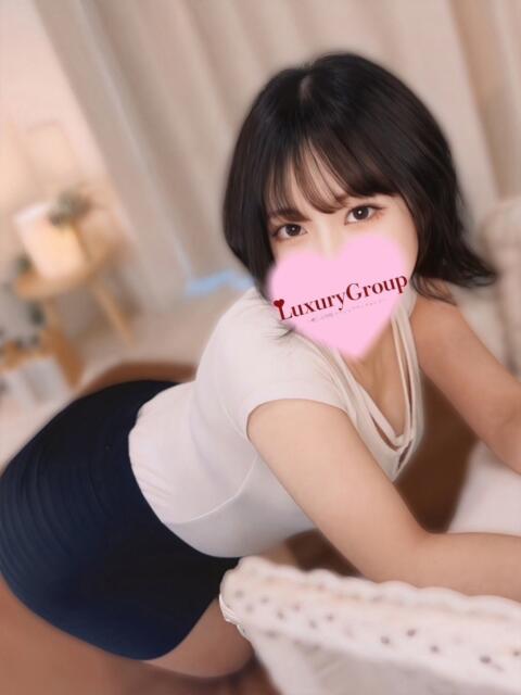 ちな 上野ラグジュアリー（【非風俗】メンズエステ）