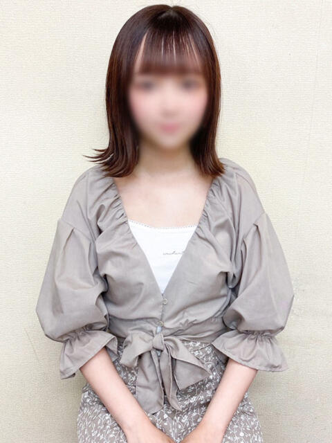 ゆら 吉祥寺チロル（シンデレラグループ）（素人系夜這いイメクラ）