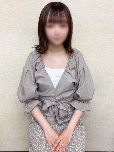 ゆら 吉祥寺チロル（シンデレラグループ）（素人系夜這いイメクラ）