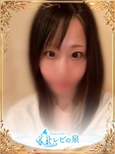 真白 　おと☆優雅な色白美人さん ～地元厳選美女がお出迎え～私の部屋にキテネ！トレビの泉（ファッションヘルス）