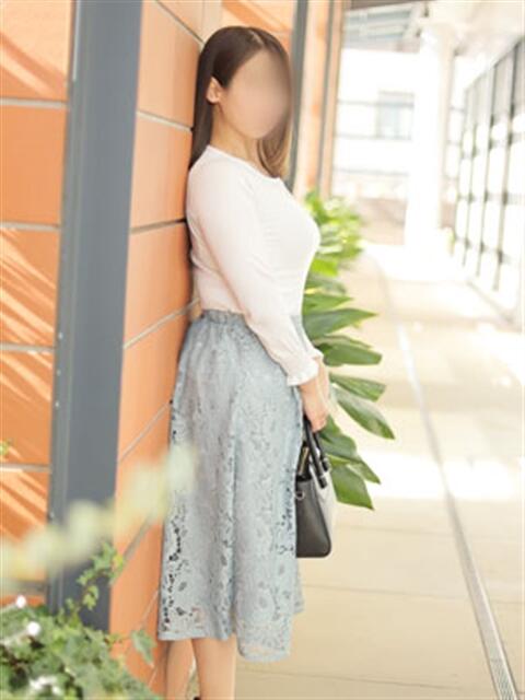 初美 出会い系人妻ネットワーク錦糸町～小岩編（人妻デリヘル）