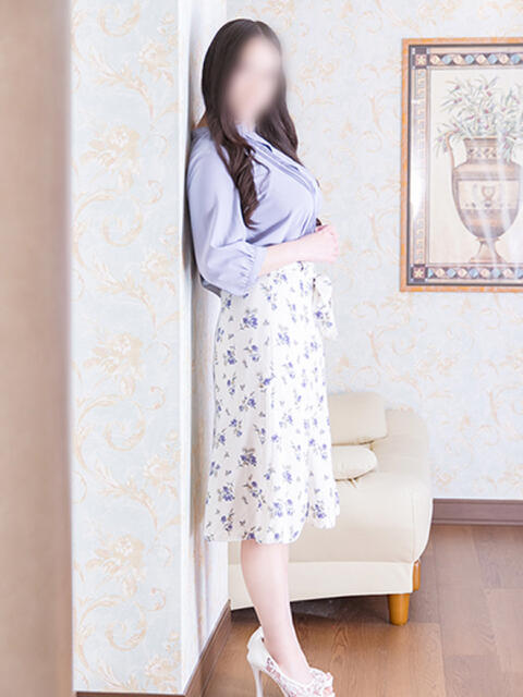 しおり 北九州人妻倶楽部（三十路、四十路、五十路）（デリヘル）