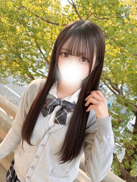 ベル 学校帰りの妹に手コキしてもらった件 谷九（受付型オナクラ（手コキ））