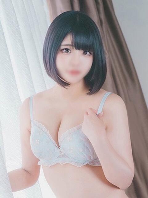 奈良白ゆな ウルトラホワイト（デリヘル）