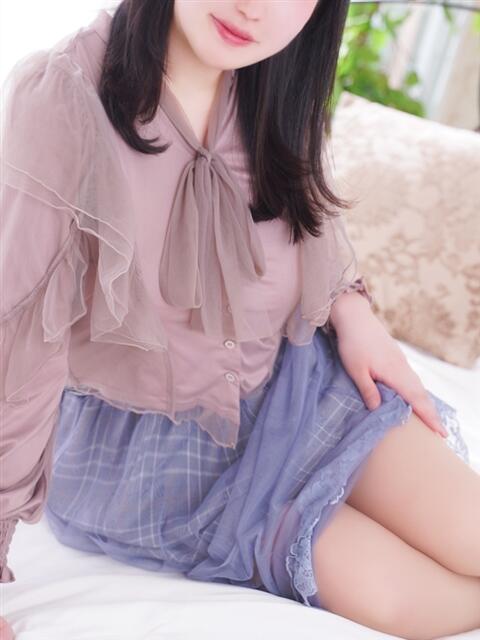 雛河 朱里 人妻セレブ宮殿（人妻デリヘル）