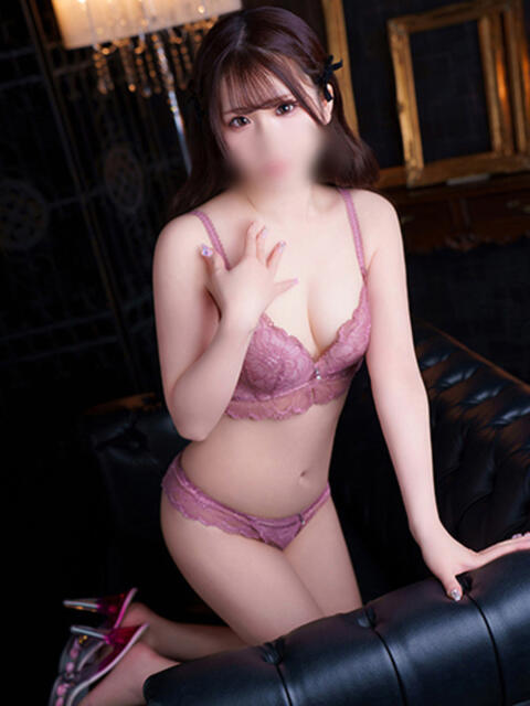 れあ 淫乱痴女エステ（出張アロマエステ）